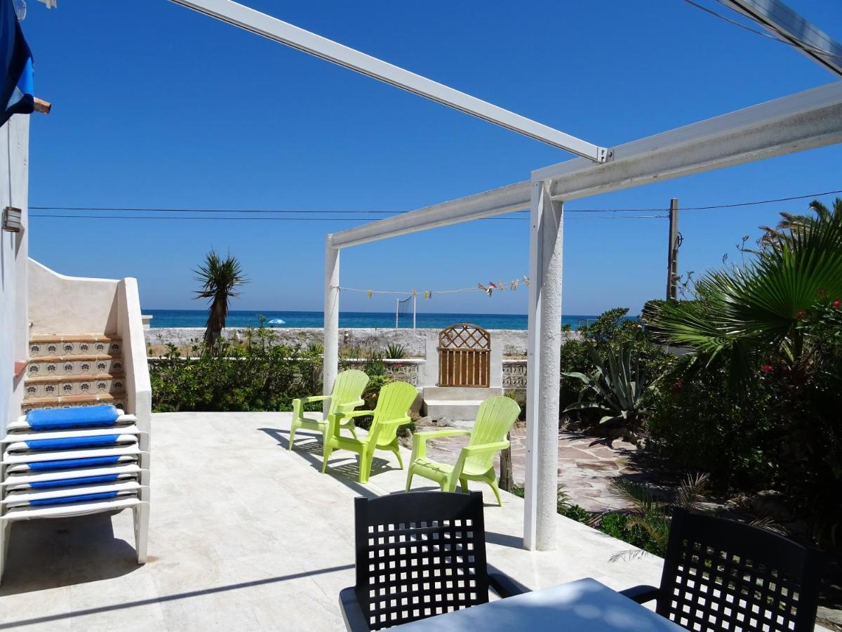 Villa At Seafront With Private Garden-655 Dénia Exterior foto