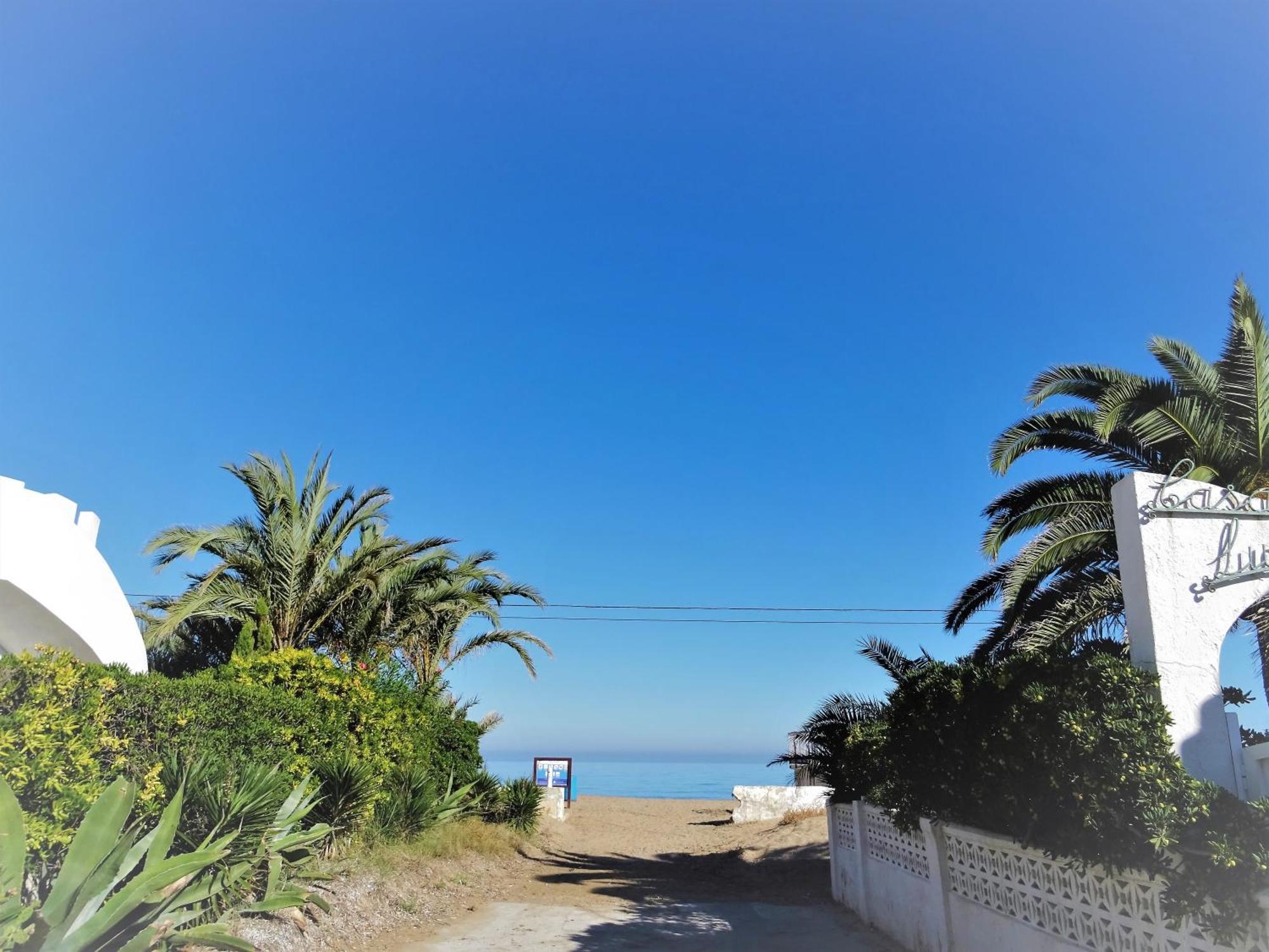 Villa At Seafront With Private Garden-655 Dénia Exterior foto
